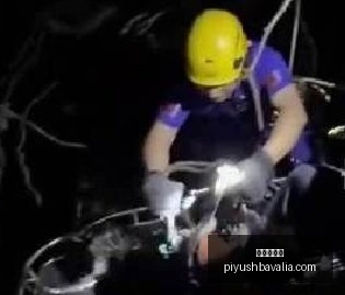 电竞女神新,代言,联名服饰引,九游会官网,九游会真人,九游会互动,九游会娱乐,九游会平台